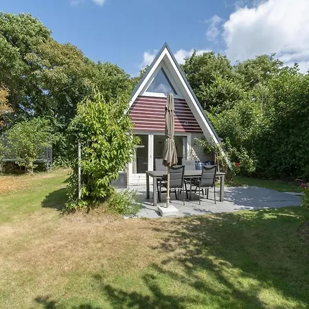 Seaside Getaway With Terrace Callantsoog